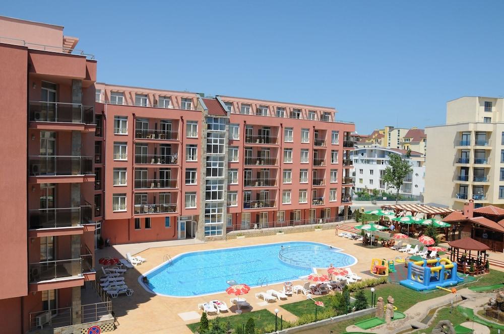 Rainbow 2 Holiday Complex Слънчев бряг Екстериор снимка