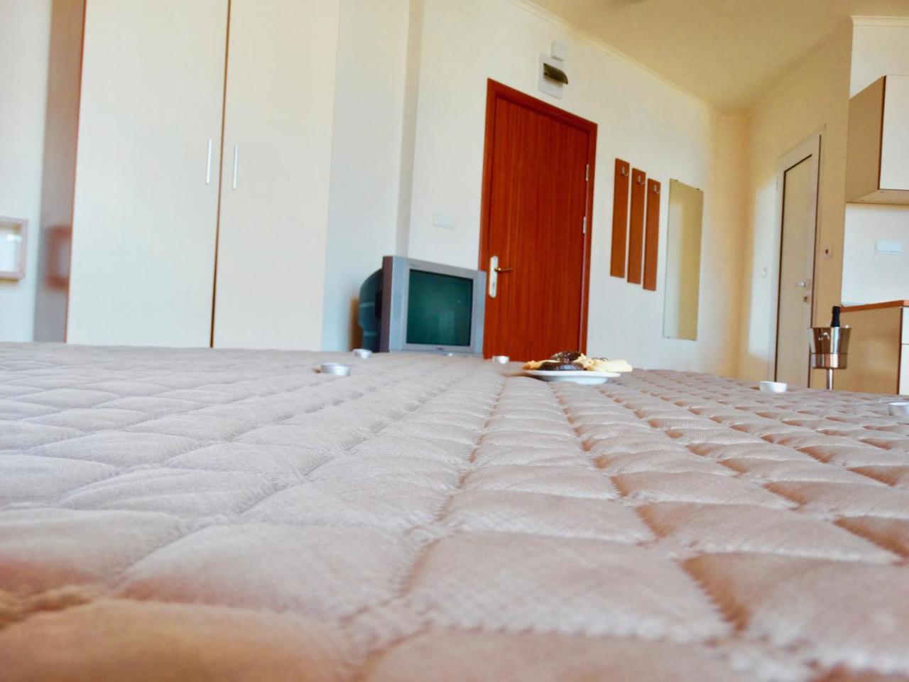 Rainbow 2 Holiday Complex Слънчев бряг Екстериор снимка