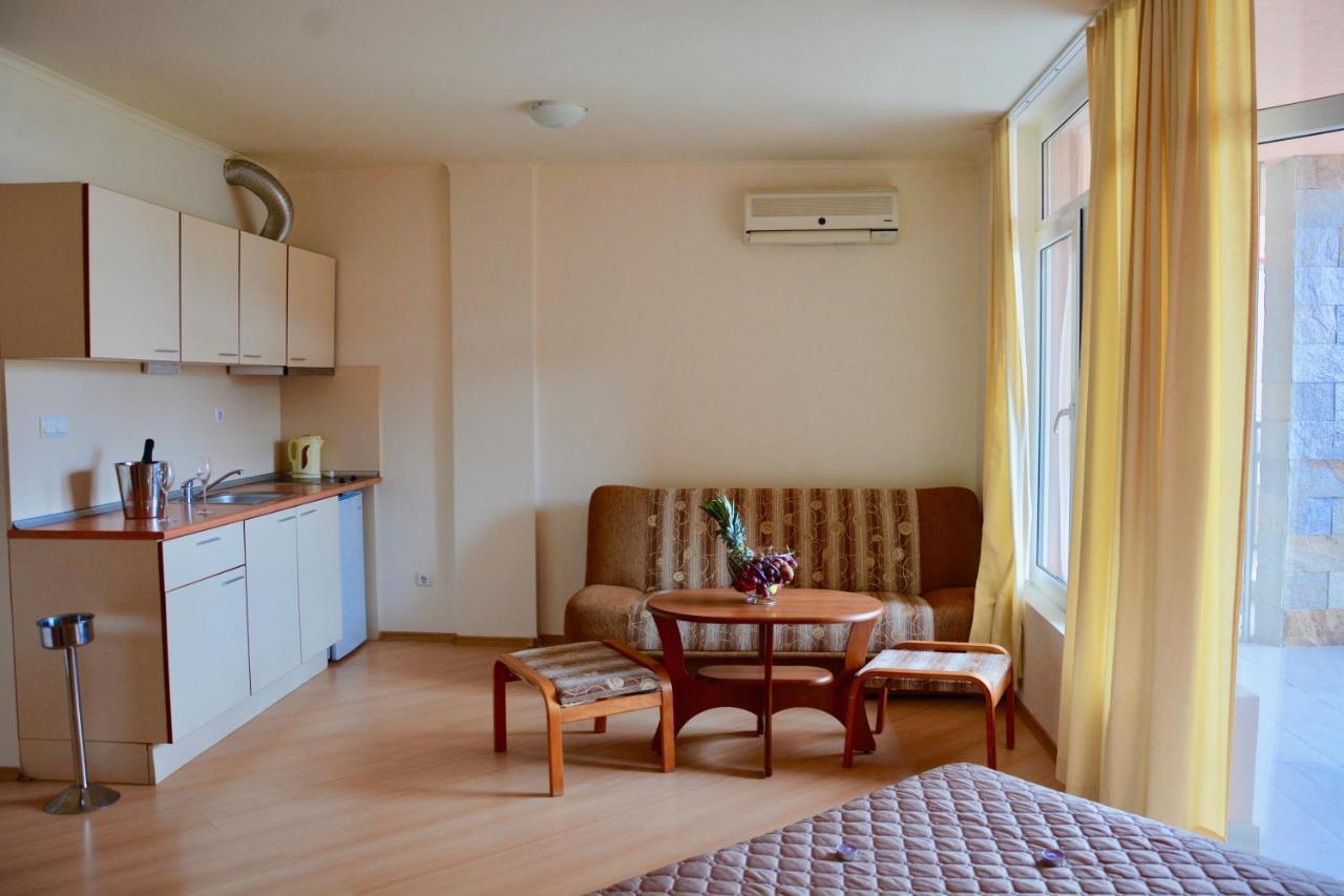 Rainbow 2 Holiday Complex Слънчев бряг Екстериор снимка